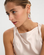 Pendientes brillantes multicolor de Sibela Studio con diseño femenino y refinado.