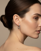 Pendientes Daisy ideales para segundo agujero y combinaciones de pendientes.