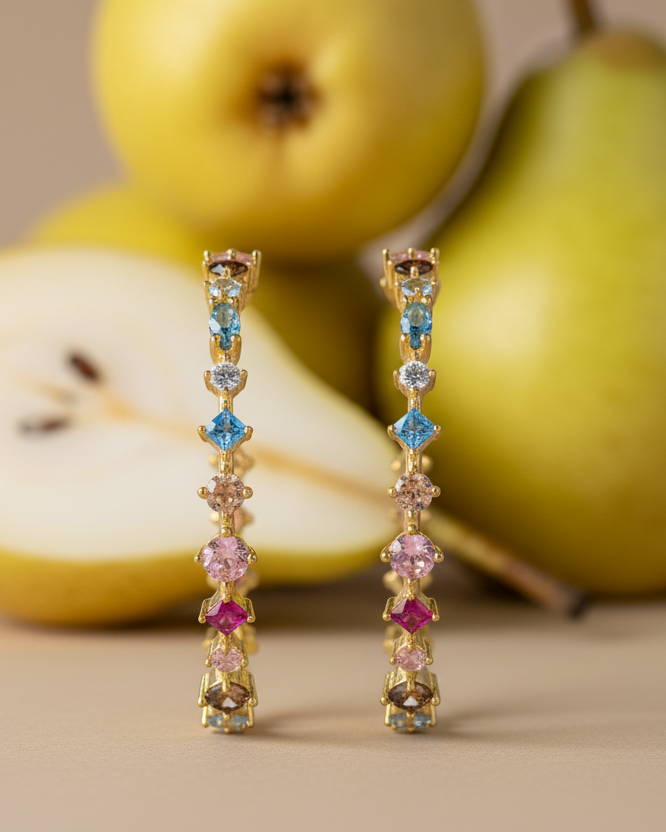 Pendientes Neppi inspirados en el otoño, con mezcla de piedras en tonos cálidos y fríos que aportan carácter y personalidad.