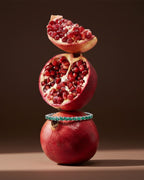 Pulsera elegante de plata 925 con esmeralda verde, ideal para eventos y ocasiones especiales.