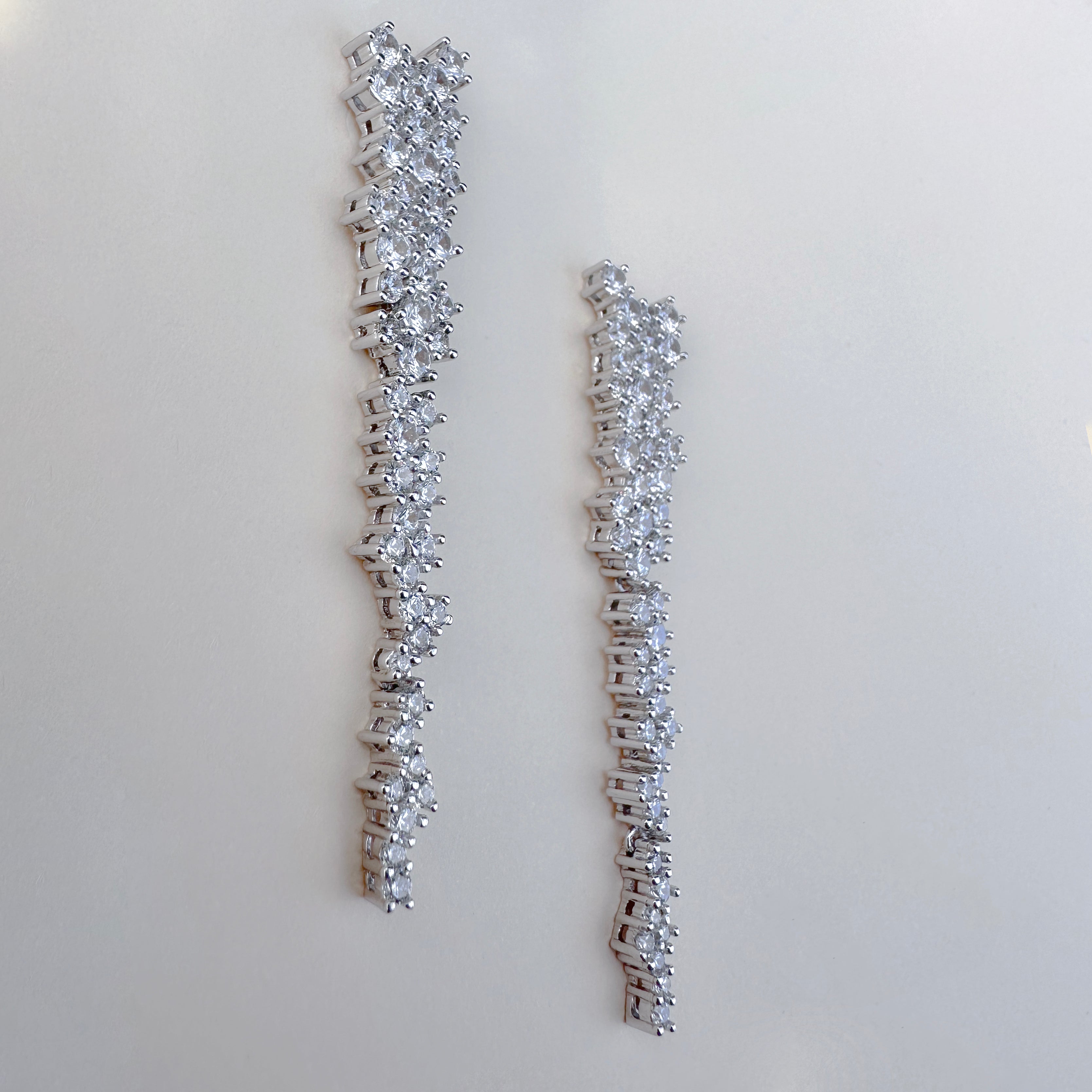 PENDIENTES LÍRIDAS - Sibela Studio