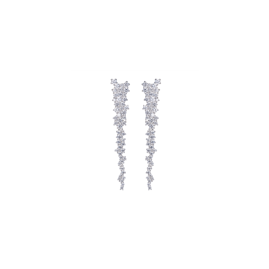 Apuesta por la elegancia, los pendientes Liridas te trasladan al universo, plata de 1ª ley 925 milésimas acabado con un baño de rodio y multitud de circonitas en talla circular hacen que su brillo sea inconfundible, déjate envolver por esa lluvia de estrellas.  